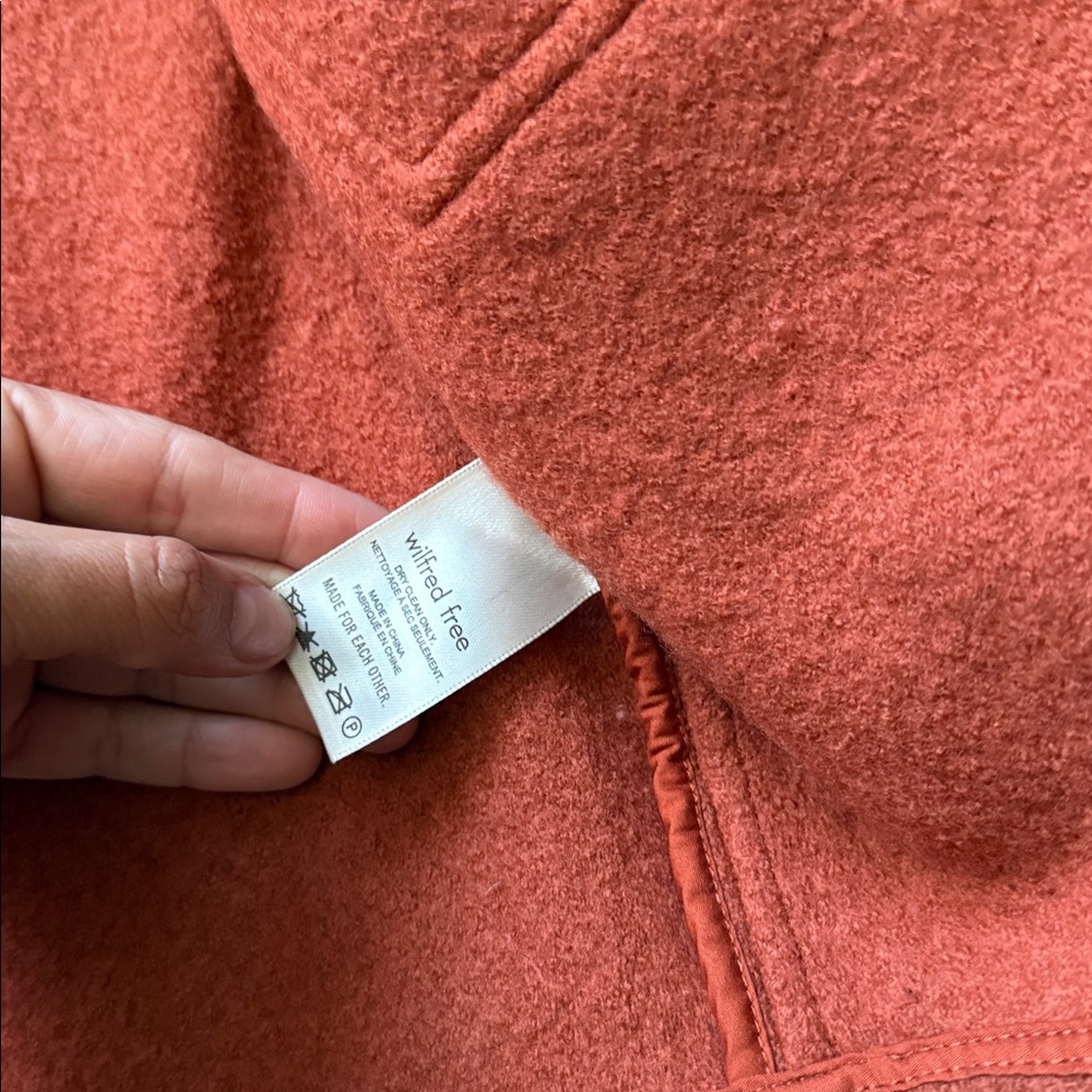 The Ganna Wool Jacket - Picture 3 of 5
